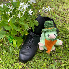 Load image into Gallery viewer, Clover Snoot - Hat Optional