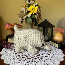 Load image into Gallery viewer, Rye Bread Snoot