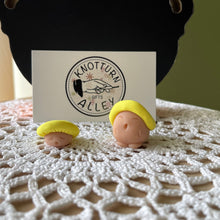 Load image into Gallery viewer, Full Moon Shroomie