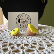 Load image into Gallery viewer, Full Moon Shroomie