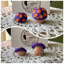 Load image into Gallery viewer, Spooky Spots Shroomie