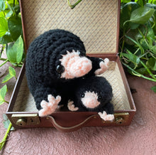 Load image into Gallery viewer, Super Snoot! - Giant Snoot