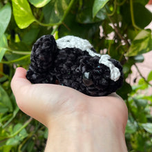 Load image into Gallery viewer, Glowing Tomb Frog - Large Frog