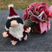 Load image into Gallery viewer, Santa Snoot