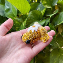 Load image into Gallery viewer, Sunshine Daisy Frog - Small Frog