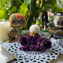 Load image into Gallery viewer, Divining Frog - Large Crystal Ball Frog